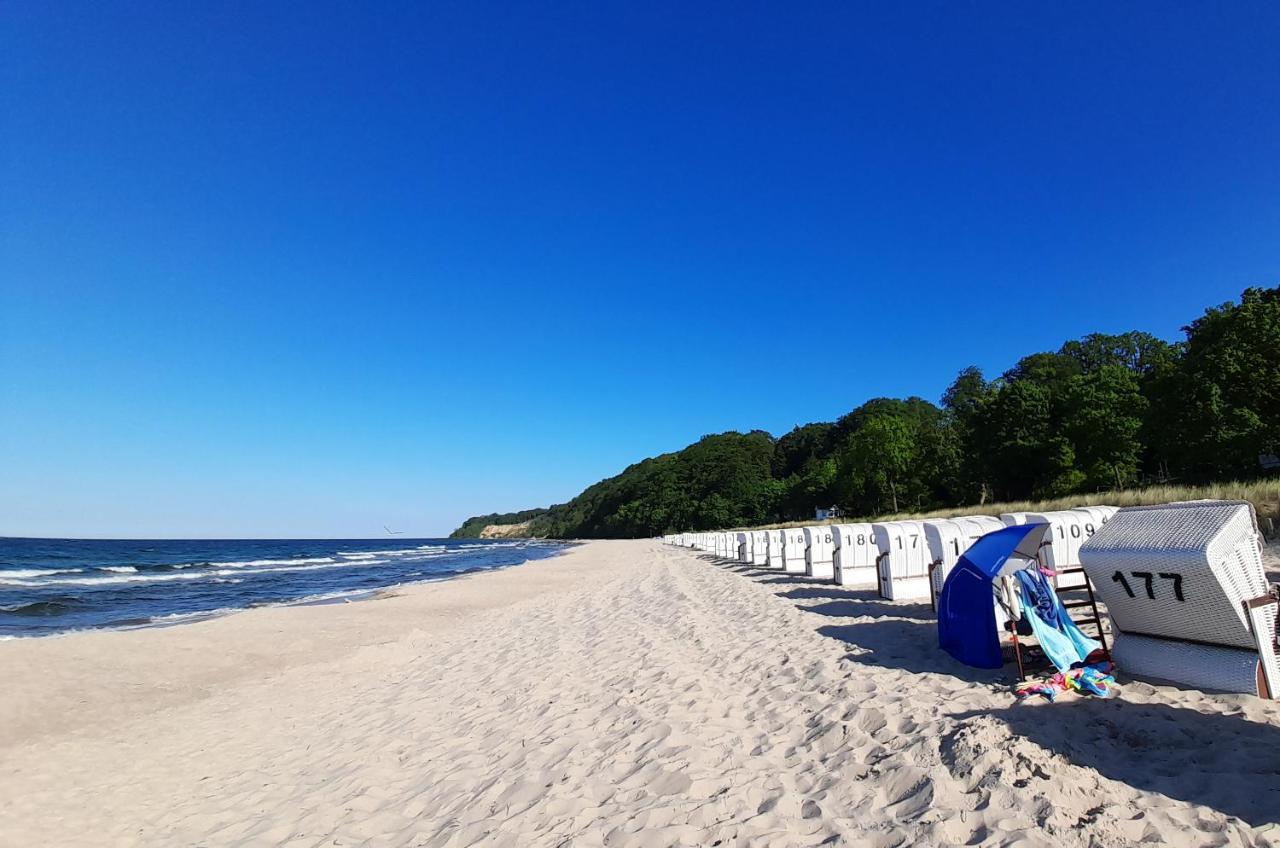 Strandvilla Marius Koserow Luaran gambar
